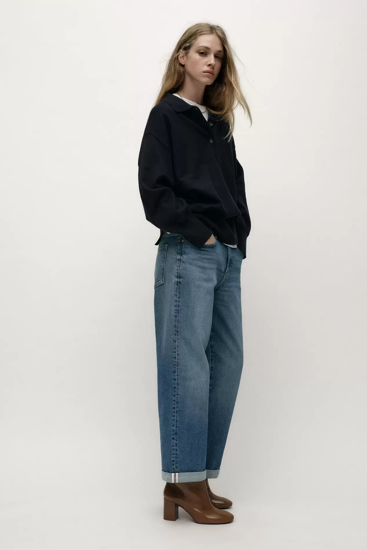 JEAN Z1975 COUPE DÉCONTRACTÉE TAILLE NORMALE offre à 499 Dh sur ZARA