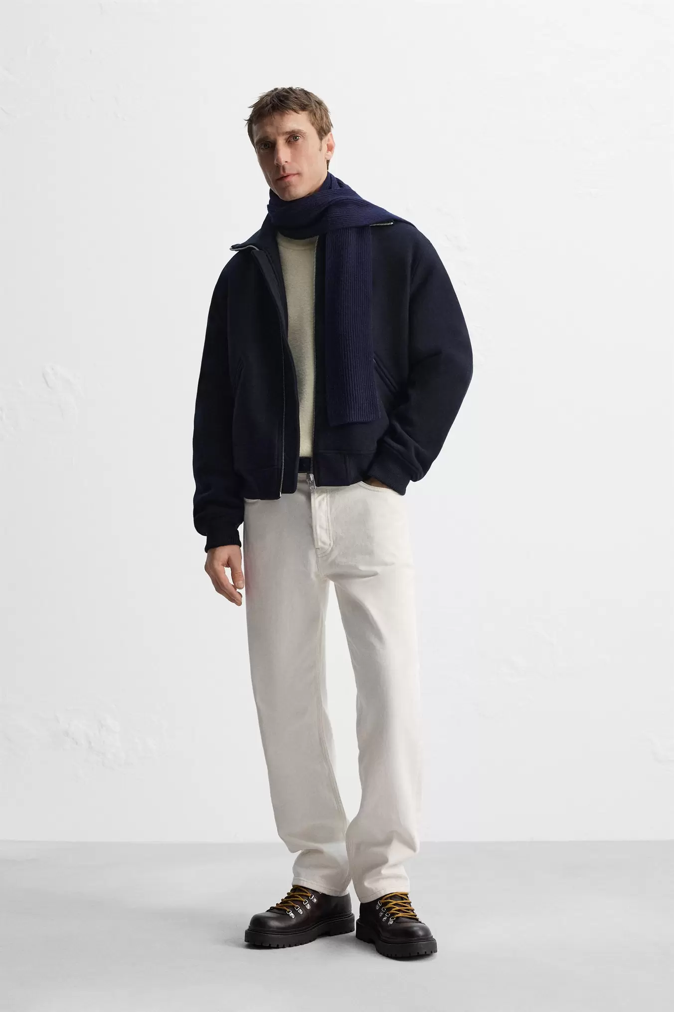 BLOUSON AVEC COL CÔTELÉ offre à 1199 Dh sur ZARA