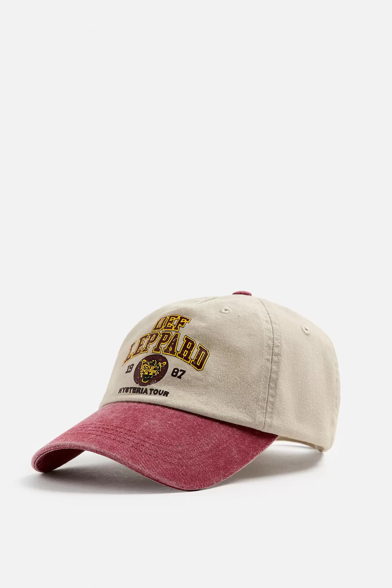 CASQUETTE DEF LEPPARD © offre à 329 Dh sur ZARA