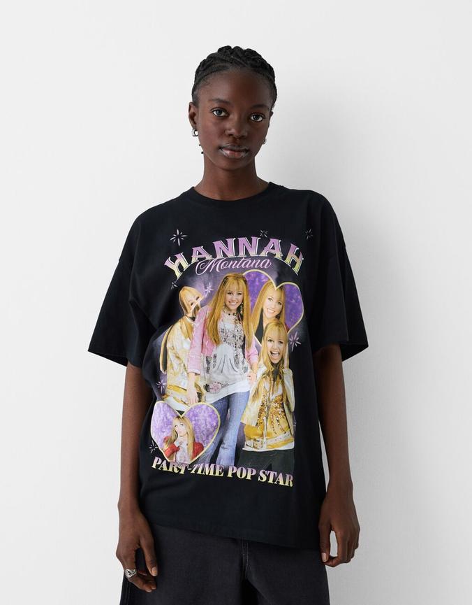 T-shirt manches courtes imprimé Hannah Montana offre à 269 Dh sur Bershka