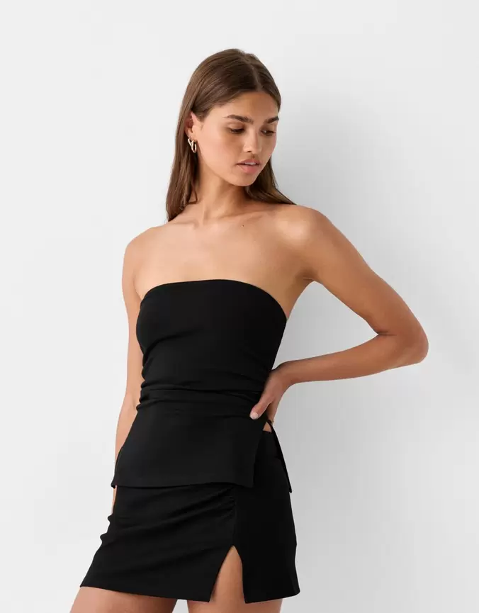 Jupe-culotte maille milano froncée offre à 269 Dh sur Bershka