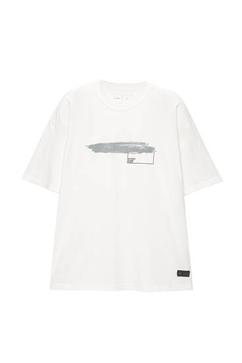 T-shirt manches courtes P&B Black Label offre à 219 Dh sur Pull & Bear