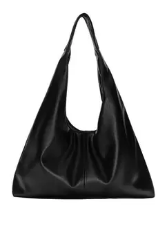 Sac cabas en similicuir offre à 399 Dh sur Pull & Bear