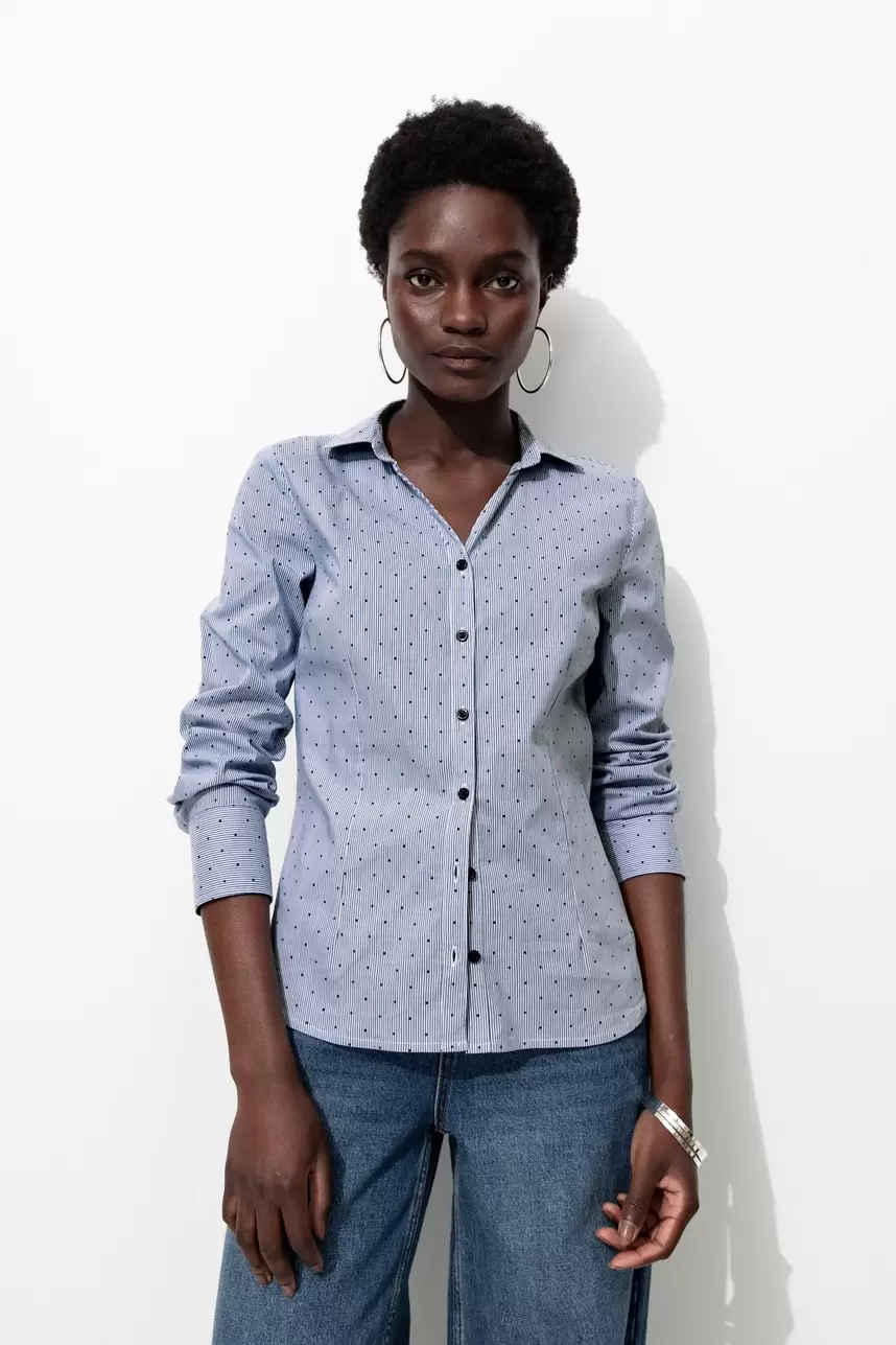 Chemise en popeline rayée offre à 29,99 Dh sur Promod