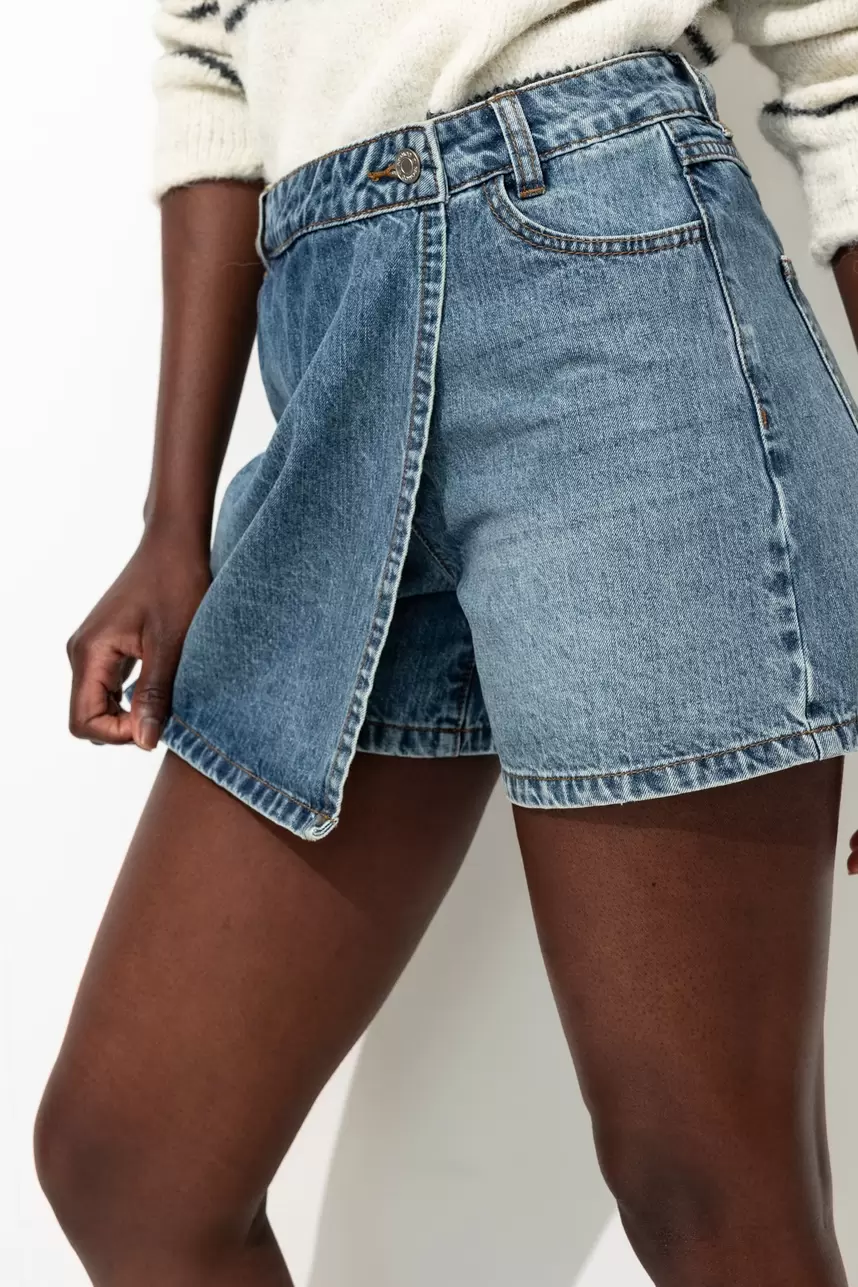 Mini-jupe short en jean Femme offre à 35,99 Dh sur Promod