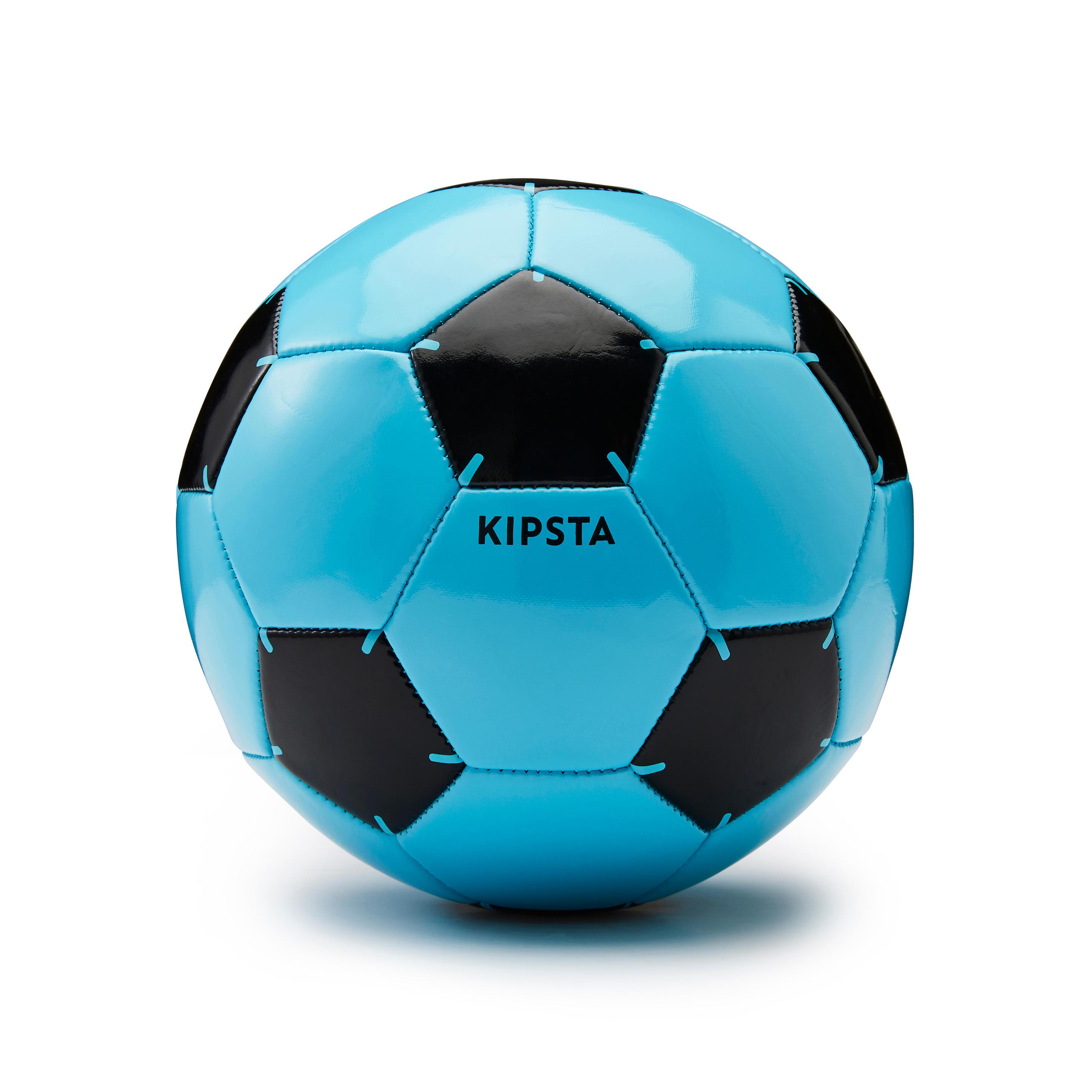 Ballon de football First Kick taille 3 (enfants de moins de 9 ans) bleu offre à 49 Dh sur Decathlon