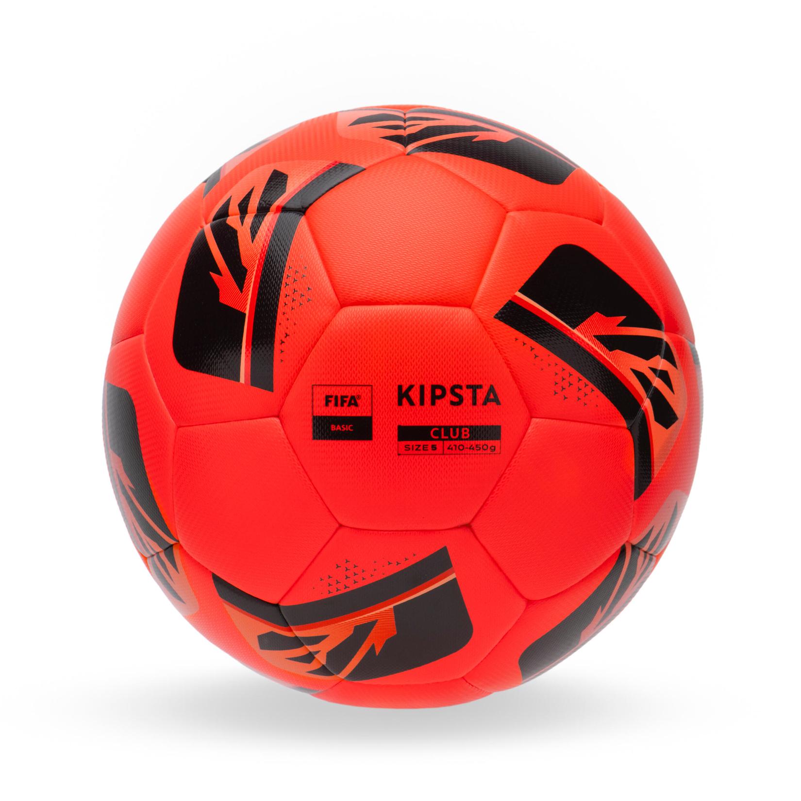 Ballon de football Hybride FIFA BASIC CLUB taille 5 neige et brouillard rouge offre à 159 Dh sur Decathlon