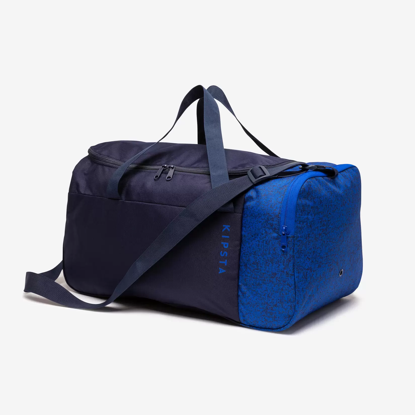 Sac sport 35L - ESSENTIAL bleu vif offre à 149 Dh sur Decathlon