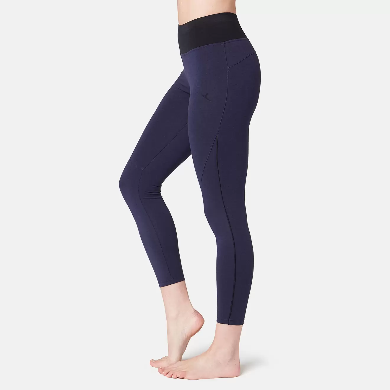 Legging 7/8 510 piping Fitness femme bleu marine/noir offre à 59 Dh sur Decathlon