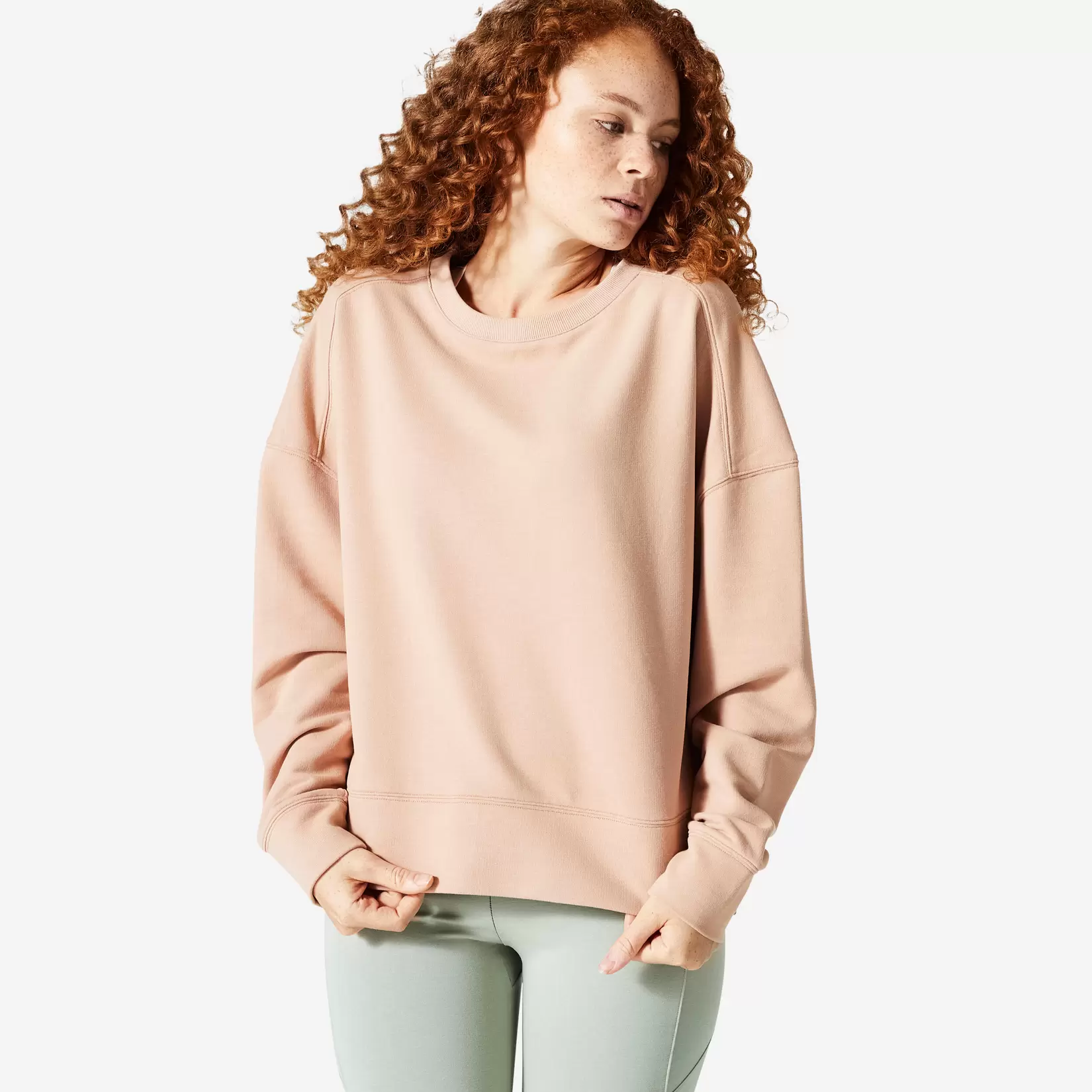 Sweat Loose Fitness Femme - 120 beige offre à 99 Dh sur Decathlon