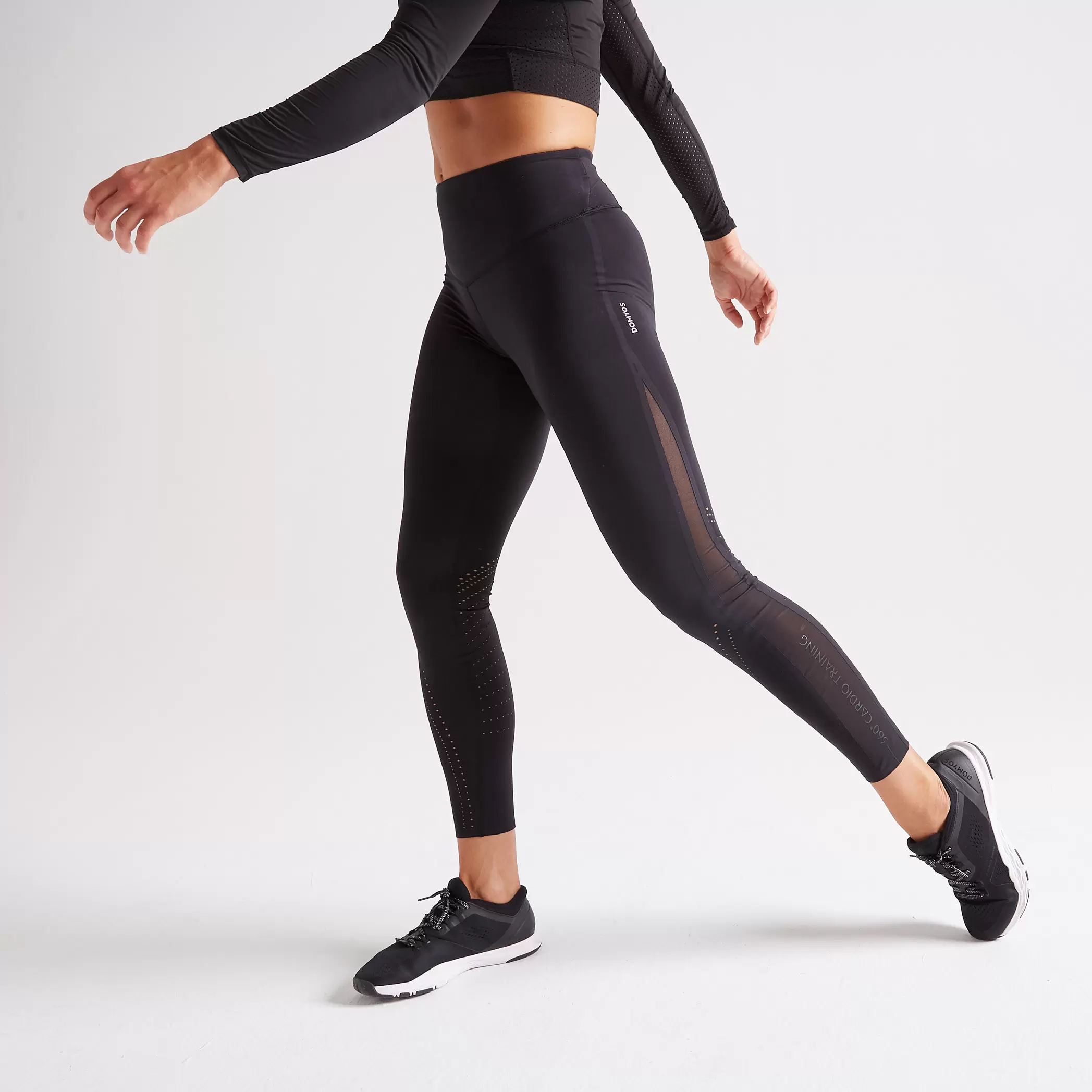 Legging taille haute gainant Fitness Cardio Noir offre à 189 Dh sur Decathlon