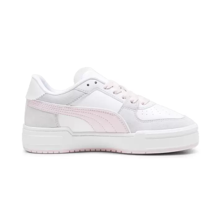 CA Pro Queen of -3s Wns PUMA White-Whisp offre à 594 Dh sur Planet Sport