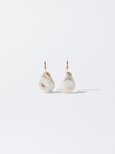 Earrings With Freshwater Pearl  Earrings With Freshwater Pearl offre à 299 Dh sur Parfois