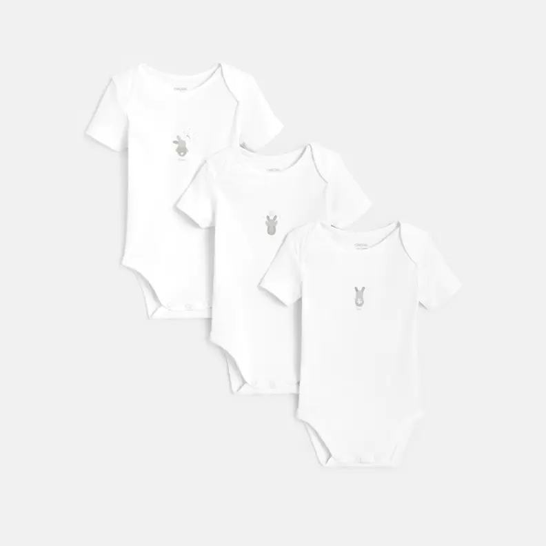 Body col US lapins (lot de 3) blanc naissance offre à 169 Dh sur Okaidi