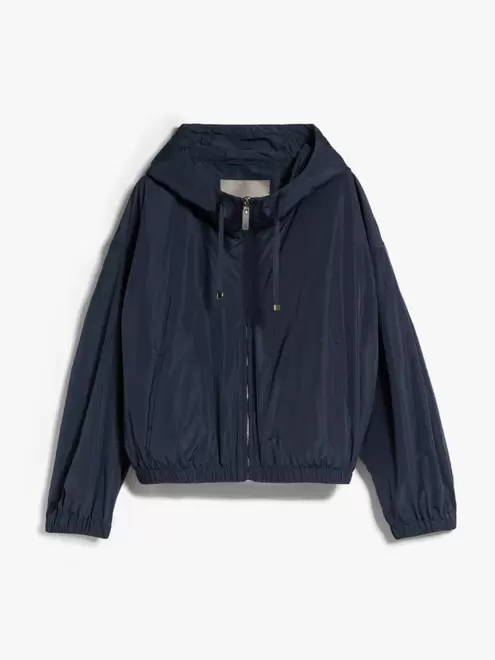 Short parka in water-resistant taffeta offre à 435 Dh sur MaxMara