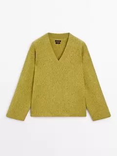 Pull col en V large offre à 1399 Dh sur Massimo Dutti