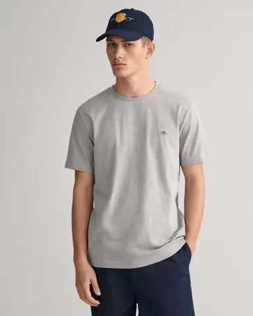 T-shirt regular fit Shield offre à 50 Dh sur GANT