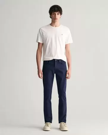 Jean slim fit Desert offre à 130 Dh sur GANT