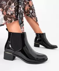 Bottines femme vernies style Chelsea à zip et bout amande avec liseré doré offre à 31,49 Dh sur GÉMO