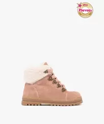 Boots bébé fille fourrées à col sherpa et dessus en cuir suédé - offre à 37 Dh sur GÉMO