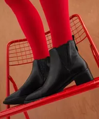 Boots femme Chelsea à bout pointu et élastiques pailletés offre à 27,99 Dh sur GÉMO